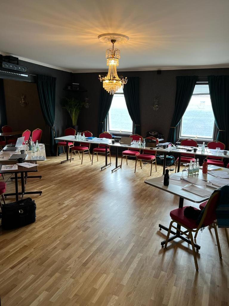 Hotell Gaestis Tierp 外观 照片